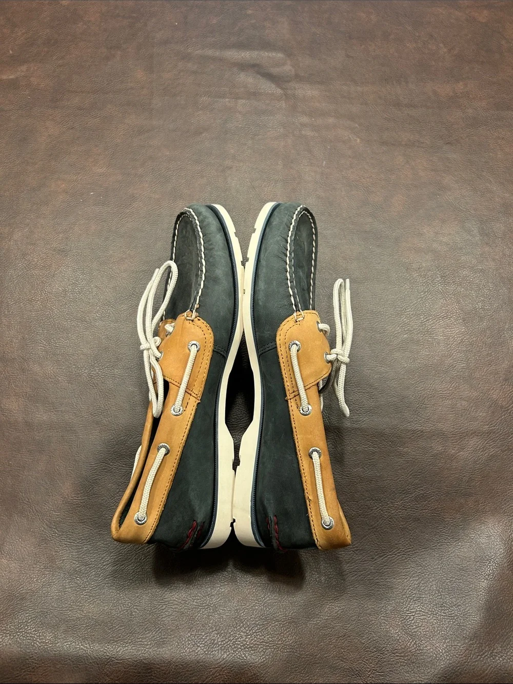 Sperry Men’s Two-Tone Leather Boat Shoes in Navy Blue & Tan